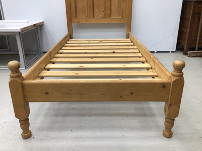 Lot 116 - Pair of pine single bed frames