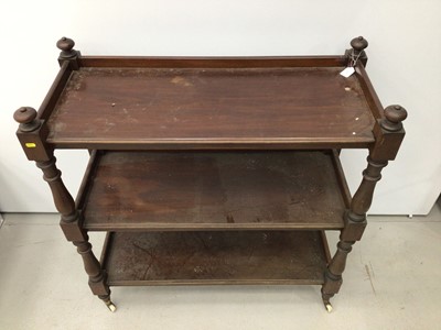 Lot 117 - Victorian mahogany three tier whatnot