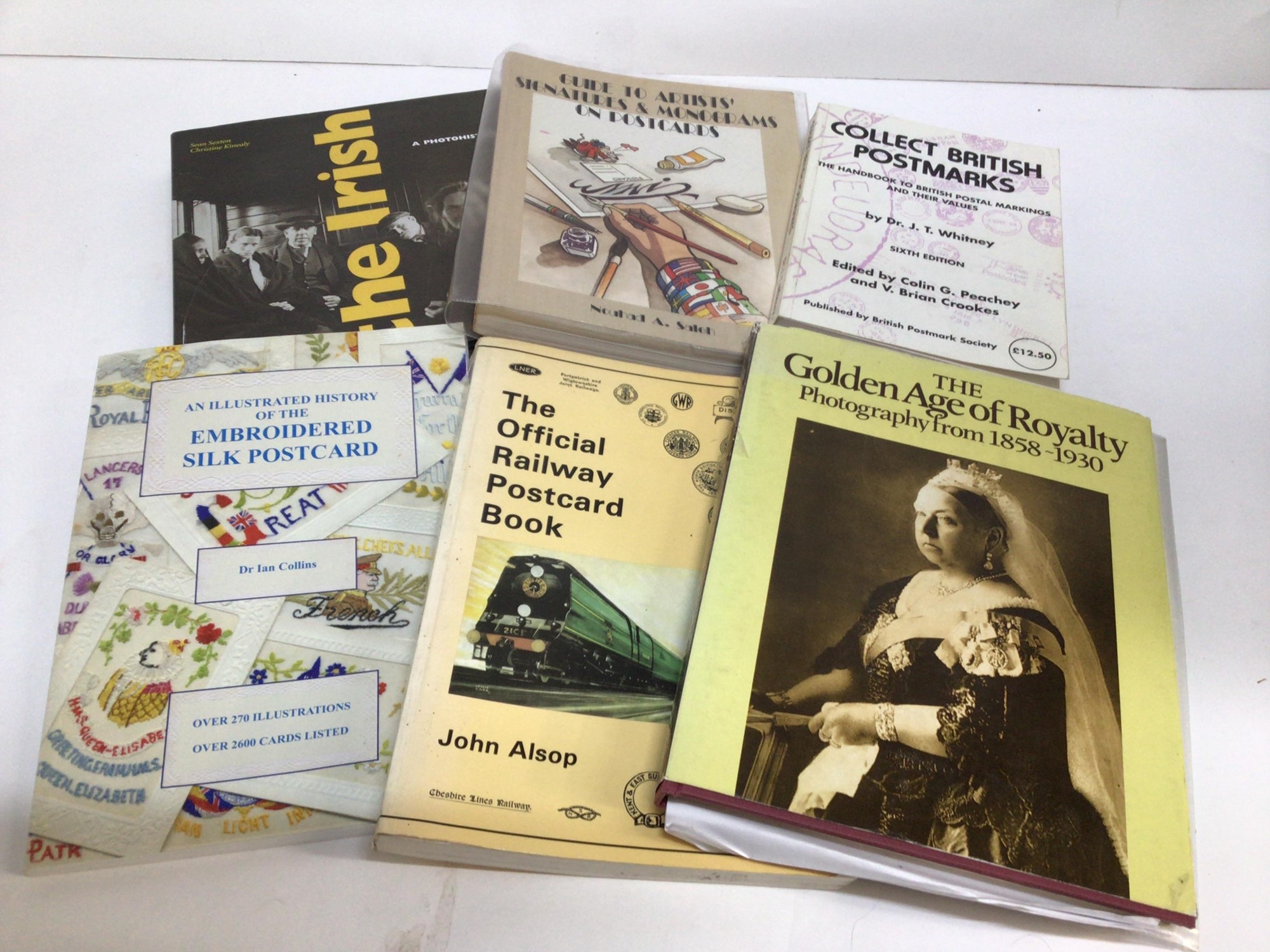 Lot 758 - Quantity of Collector's reference books