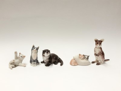 Lot 157 - Selection of modern Royal Copenhagen figures and animals including The Millennium Collection Emma and Frederick (15)