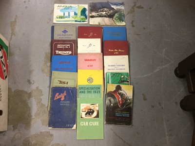 Lot 1261 - Lot Vintage and Classic car handbooks including MG A , Austin Healey 3000, Buick 8 1937 (18)