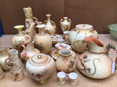 Lot 1028 - Fine collection of Royal Worcester blush ivory wares, including vases lidded vessels, miniatures etc, approximately 23 pieces.