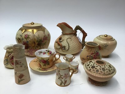 Lot 1028 - Fine collection of Royal Worcester blush ivory wares, including vases lidded vessels, miniatures etc, approximately 23 pieces.