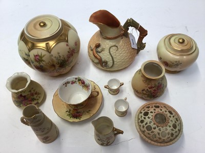 Lot 1028 - Fine collection of Royal Worcester blush ivory wares, including vases lidded vessels, miniatures etc, approximately 23 pieces.