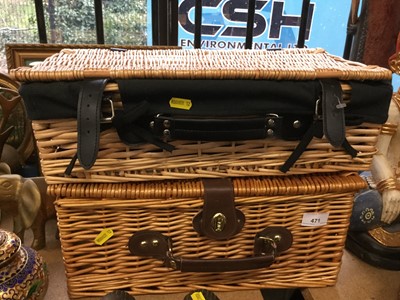 Lot 471 - Wicker Picnic hamper together with another wicker hamper (empty) (2)