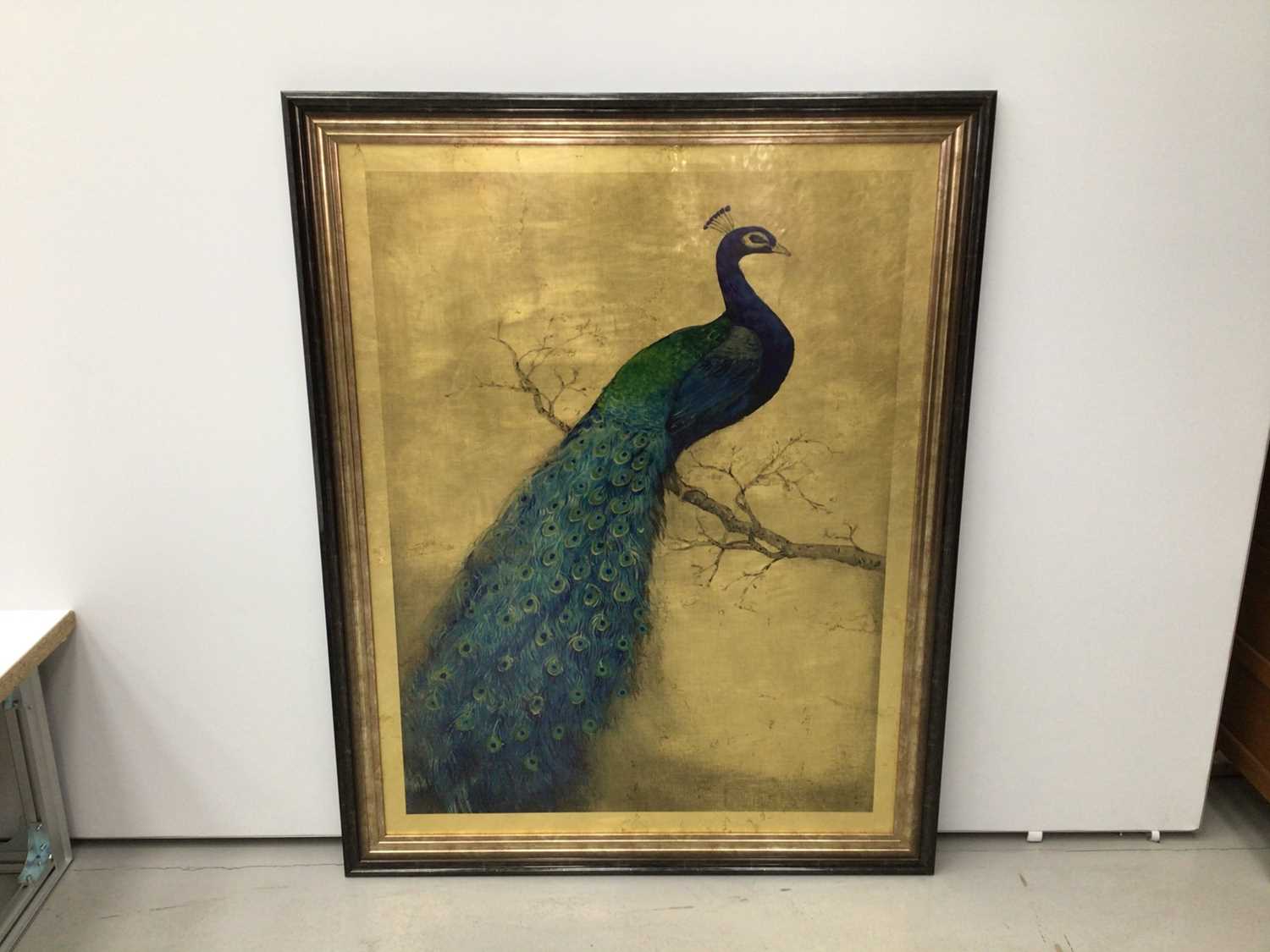 Lot 26 - Good decorative large picture of a peacock