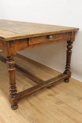Lot 1369 - 18th/19th century French farmhouse table