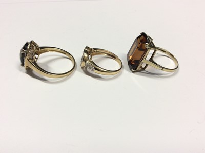 Lot 514 - Three 9ct gold cocktail rings