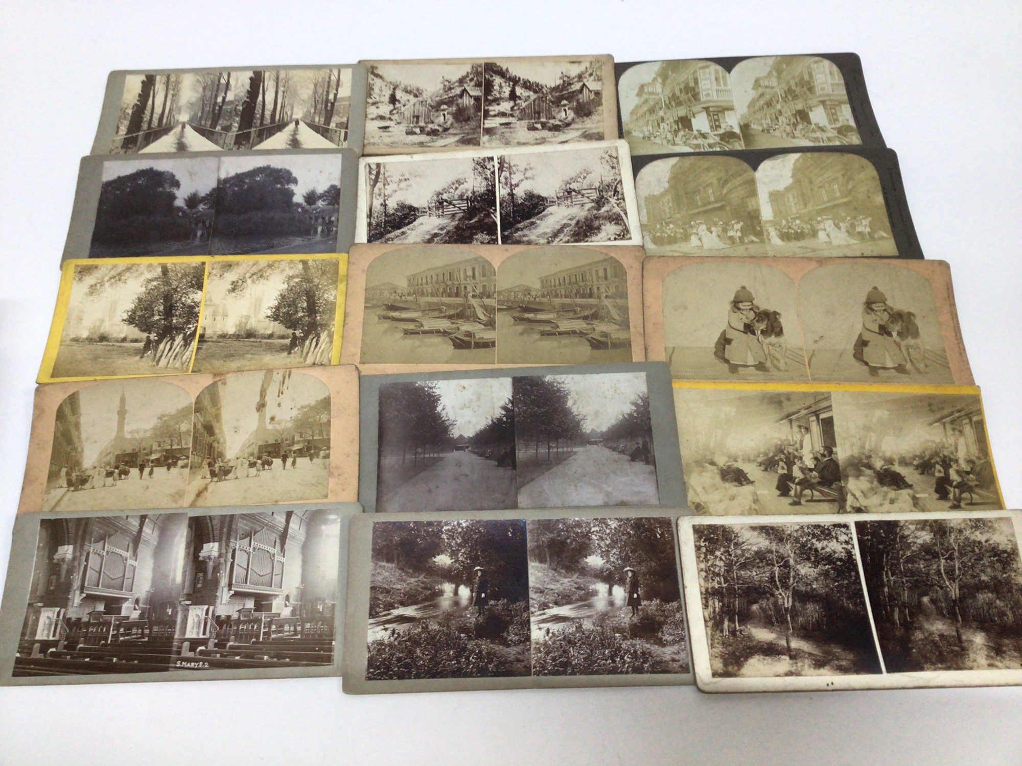 Lot 806 - A selection Stereoscopic cards including A