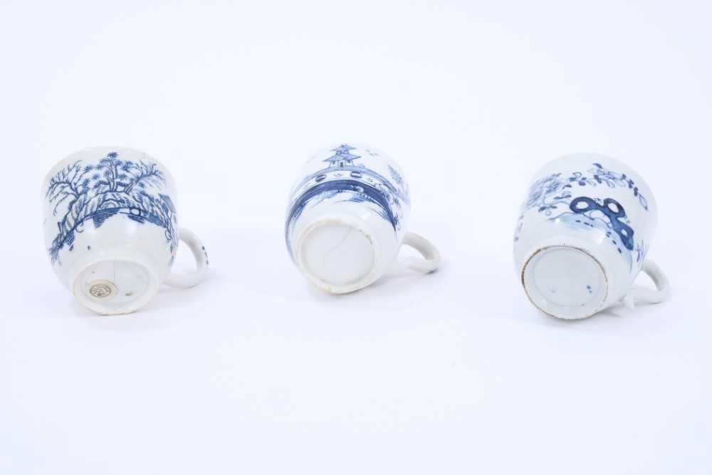 Lot 39 - Three Lowestoft coffee cups