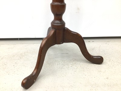 Lot 150 - Georgian style mahogany music stand with lyre motif, adjustable height, on turned column and tripod base