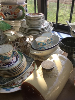 Lot 12 - Group of mixed ceramics to include Royal Worcester 'Portia' pattern dinnerware, stoneware hot water bottle, Limoges part desert service and other items (qty)