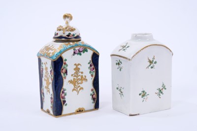 Lot 58 - Lowestoft tea canister and cover, painted in blue with the Robert Browne pattern, with added enamel decoration, and a further Lowestoft tea canister painted with gold and green sprigs