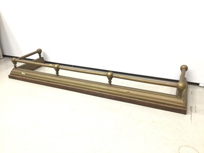 Lot 201 - Victorian brass fender, 135.5cm