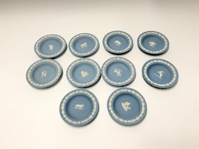 Lot 220 - Selection of Wedgwood Jasperware including trinket boxes and dishes depicting signs of the zodiac