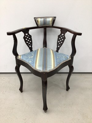 Lot 218 - Edwardian corner chair with padded seat on cabriole legs