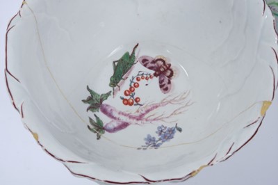 Lot - CHINESE EXPORT PORCELAIN BOWL With cabbage leaf and butterfly design.  Diameter 14.5.