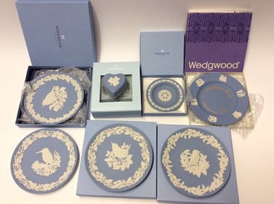 Lot 222 - Large selection of Wedgwood Jasperware, mainly plates and dishes