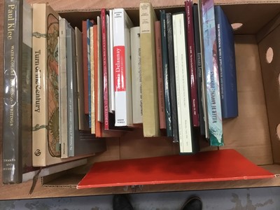 Lot 847 - Box of books, auction catalogues etc, including Christie's work of art from the Bute Collection, also Christie's Codex Leicesger, Sotherby's Arts from the Beatty Collection, fine copy of Sotherby's...