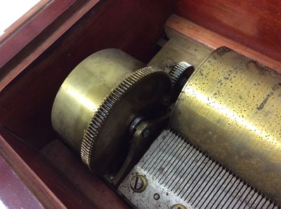 Lot 1126 - Good quality 19th century Swiss music box by Eugene Bornand, signed and numbered 3761, in rosewood case with brass inlay, large winding key and small lock key. Lunch of the comb 33cm, length of the...
