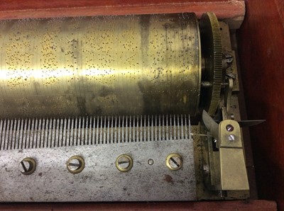 Lot 1126 - Good quality 19th century Swiss music box by Eugene Bornand, signed and numbered 3761, in rosewood case with brass inlay, large winding key and small lock key. Lunch of the comb 33cm, length of the...