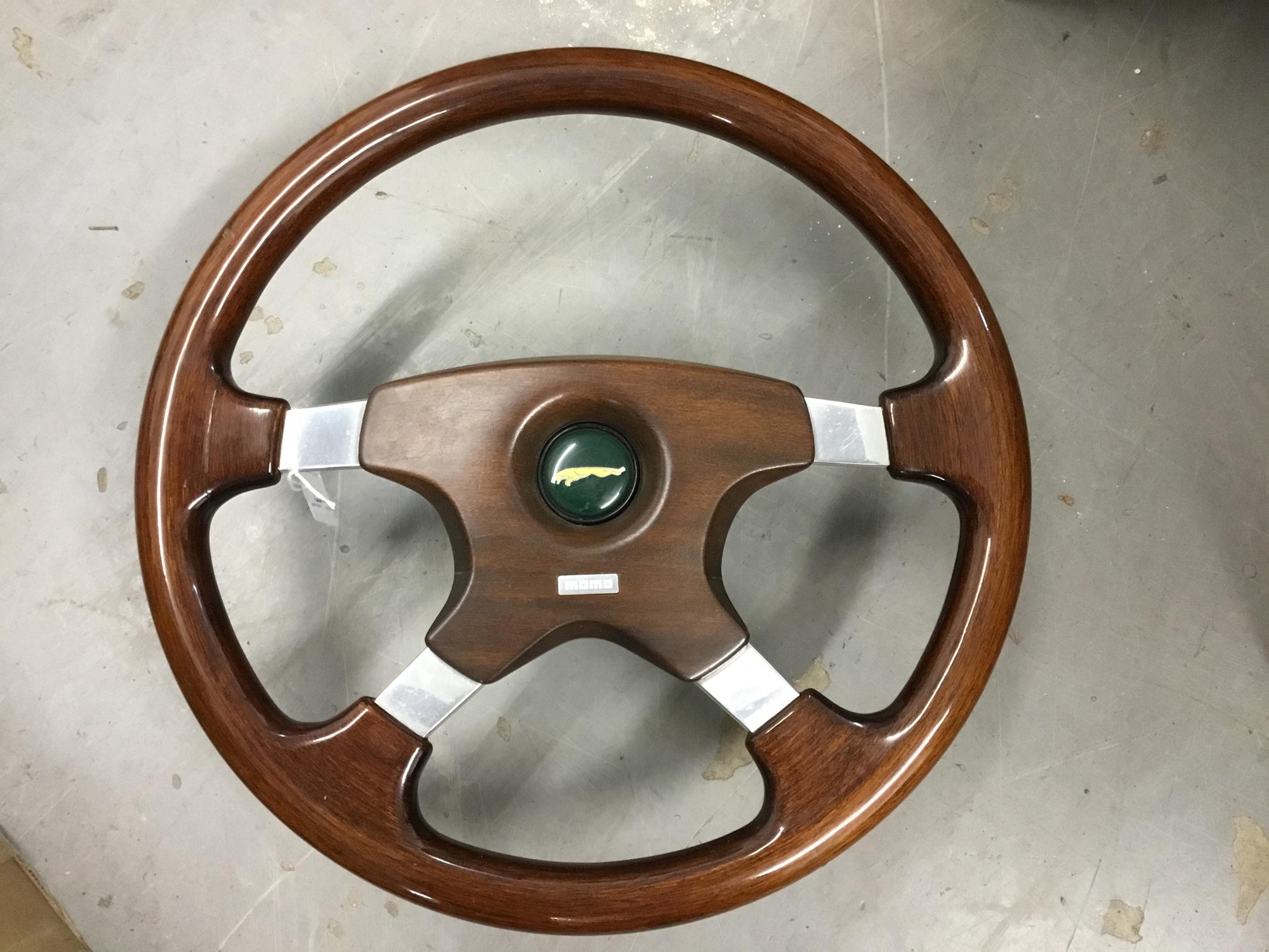 Xjs steering deals wheel