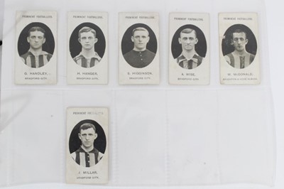 Lot 33 - Cigarette cards - Taddy 1907/8.    Prominent Footballers - 13 different, variety of backs