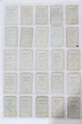 Lot 95 - Cigarette cards - Gallahers 1910. Association Football Club Colours. Complete set of 100.