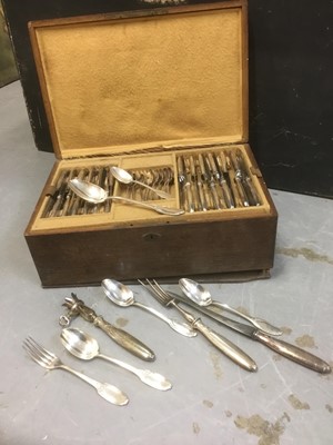 Lot 1662 - Early 20th century French part canteen of silver plated cutlery in fitted wooden case