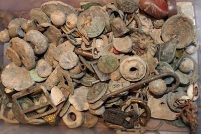 Lot 1705 - Large collection of metal detecting finds including buckles, thimbles, jewellery pieces, bells and sundry other items