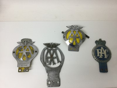 Lot 1855 - New Zealand AA members grill badge together with two other AA grill badges and an RAC badge (4)