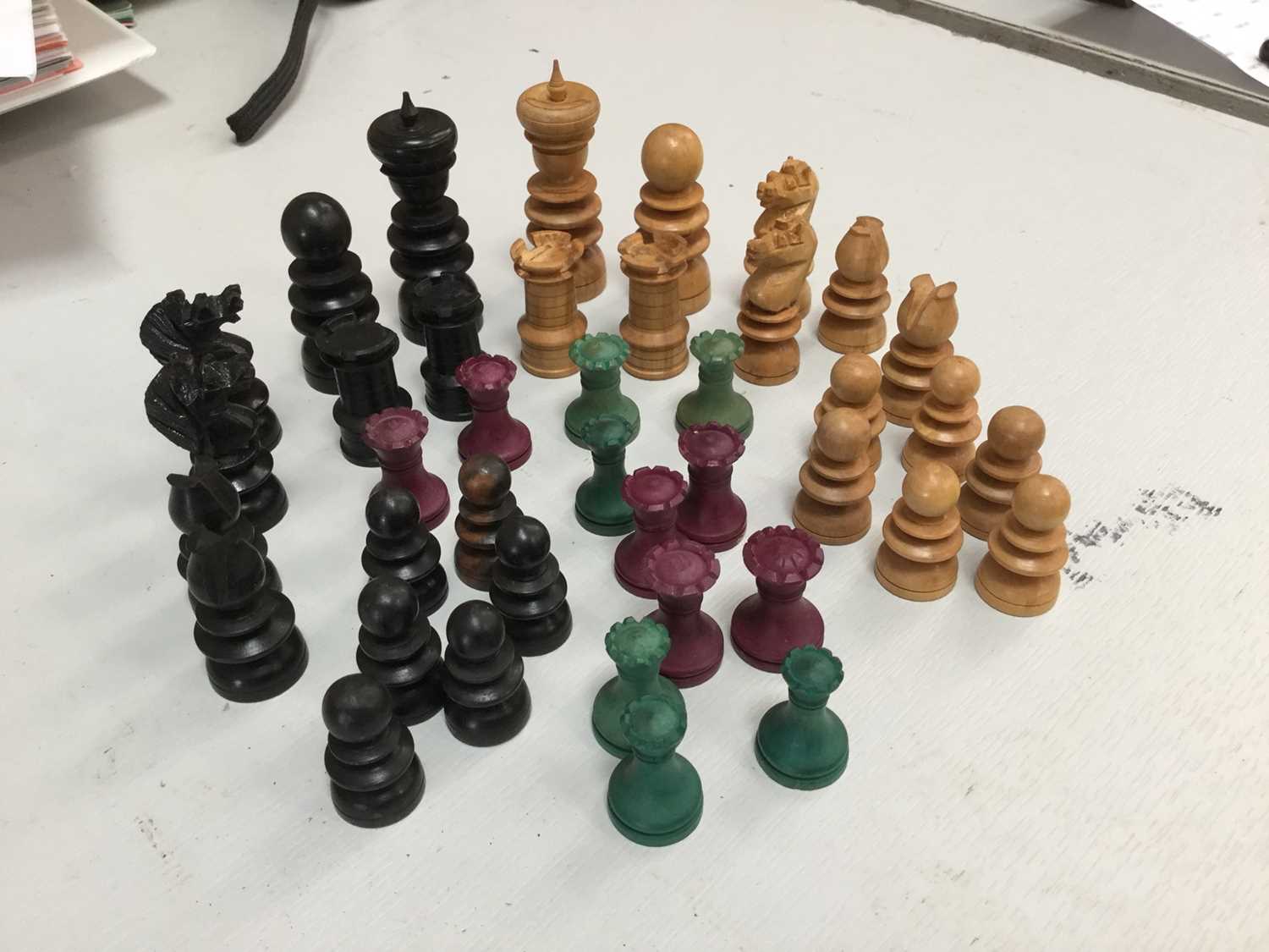 Lot 297 - Vintage chess set in mahogany box