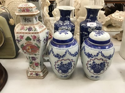 Lot 210 - lot 18th century and later Chinese porcelain and decorative porcelain