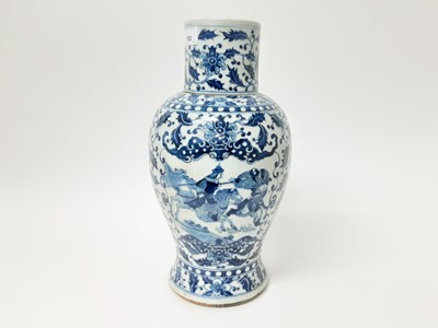 Lot 153 - Large 19th century Chinese blue and white porcelain vase, 40cm height