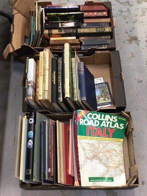 Lot 600 - Three boxes of books, including poetry and art history