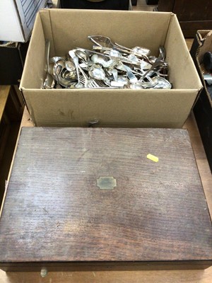 Lot 625 - Collection of silver plated cutlery together with an oak canteen of assorted cutlery