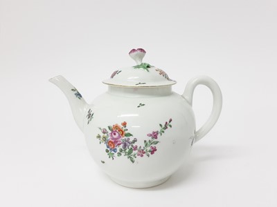 Lot 205 - A Worcester teapot and cover, circa 1770