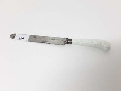 Lot 156 - A knife, with Worcester Porcelain handle, circa 1755-58