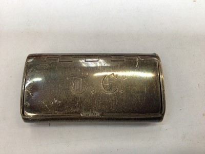 Lot 723 - Early 19th century silver snuff box