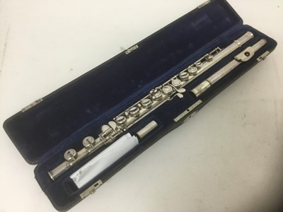 Lot 2110 - Early 20th century Italian silver flute by Barlassina Giuseppe Milano Brevettato in fitted case