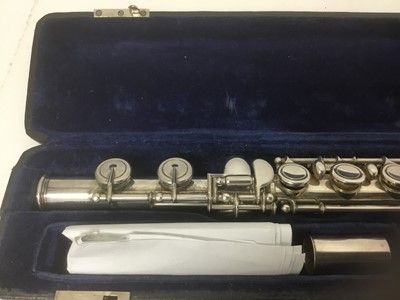 Lot 2110 - Early 20th century Italian silver flute by Barlassina Giuseppe Milano Brevettato in fitted case