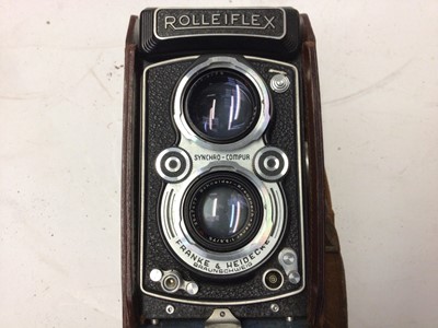 Lot 2150 - Rolleiflex camera and tripod