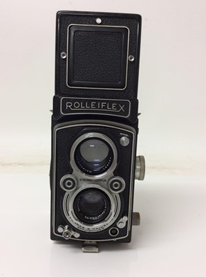 Lot 2150 - Rolleiflex camera and tripod