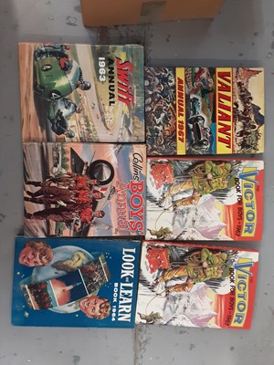 Lot 770 - Selection of children's annuals