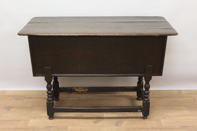 Lot 1394 - Georgian oak and elm dough trough and cover