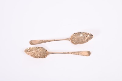 Lot 308 - Pair of George III silver Hanoverian table spoons (London 1789)