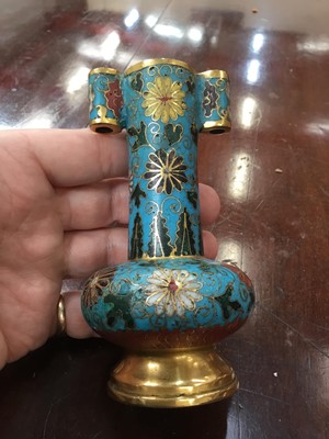 Lot 865 - Rare Chinese Ming Dynasty cloisonné enamel arrow vase, 15th / 16th century