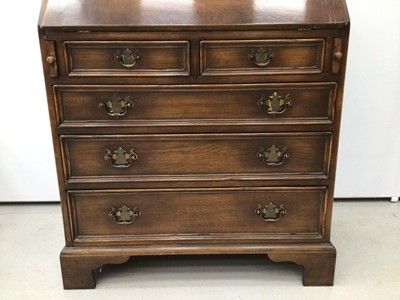 Lot 201 - Oak bureau H98, W80, D44cm