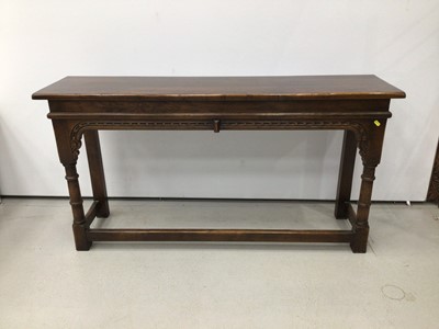 Lot 164 - Good quality oak hall table H71.5, W137, D35.5cm