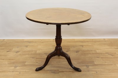 Lot 1440 - George III mahogany occasional table